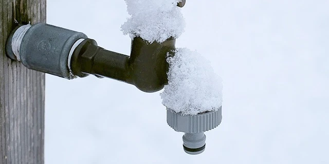 Ask an Expert: How Do I Keep My Pipes from Freezing?